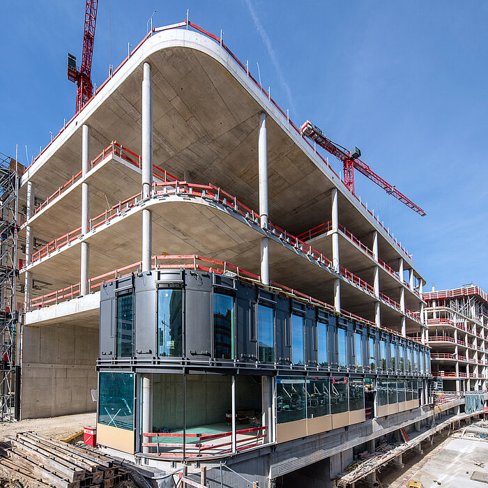 Fassade des Optineo