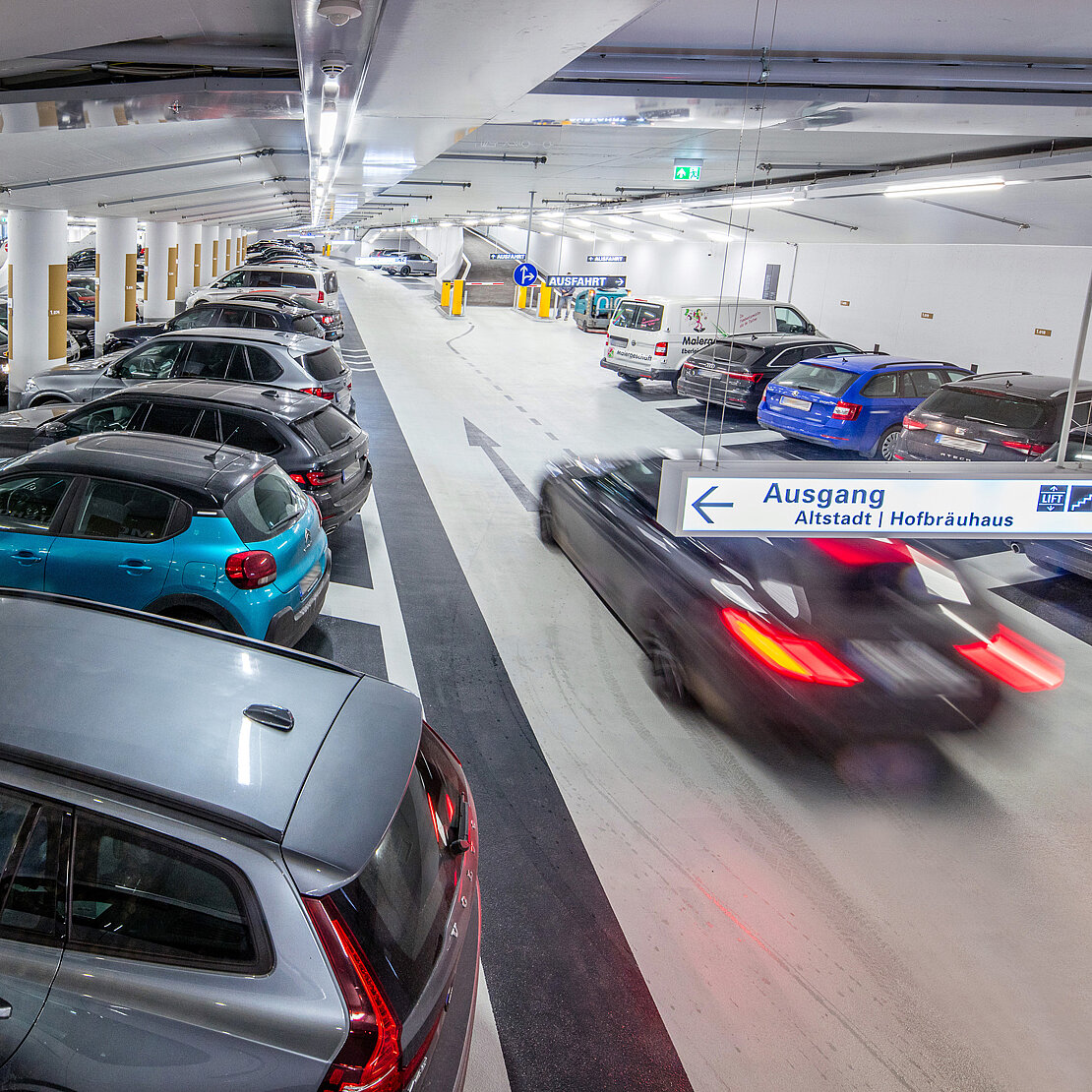 Hofbräuhaus Parkgarage Ausfahrt