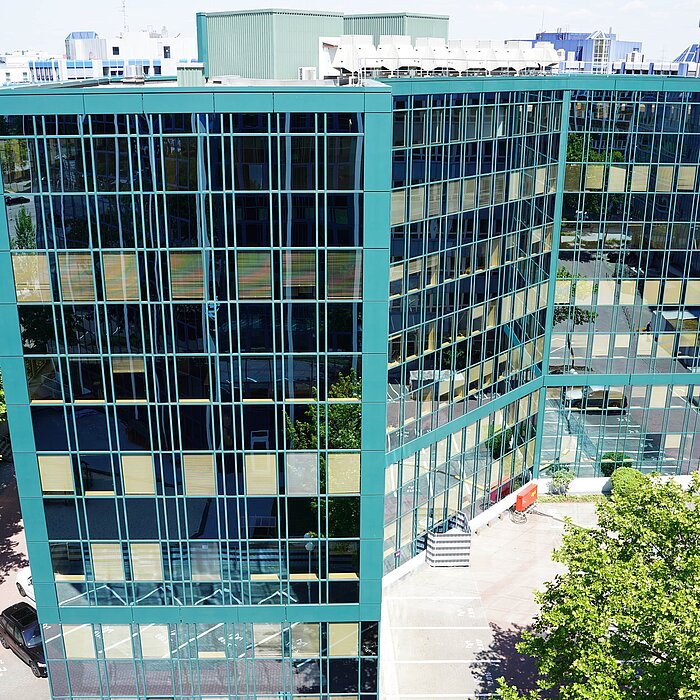 Mergenthaler Connects